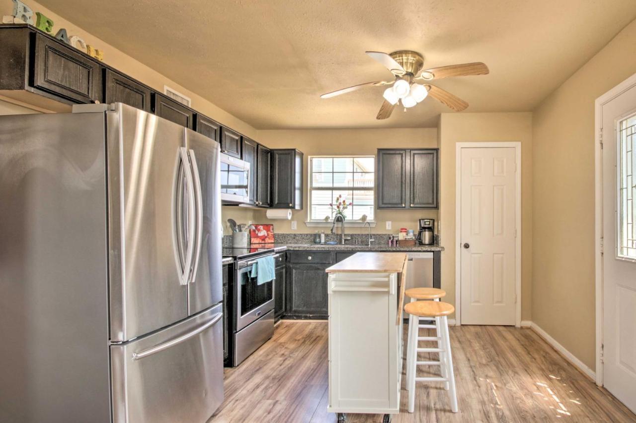 Surfside Beach Retreat About Half Mile To The Sand! Exterior foto